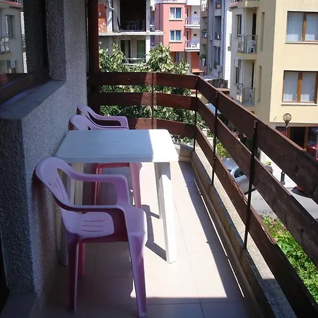 Family House Jivkovi Apartment