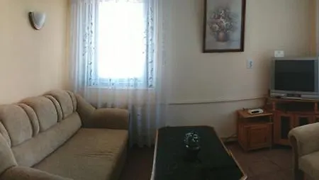 Apartment Family House Jivkovi *